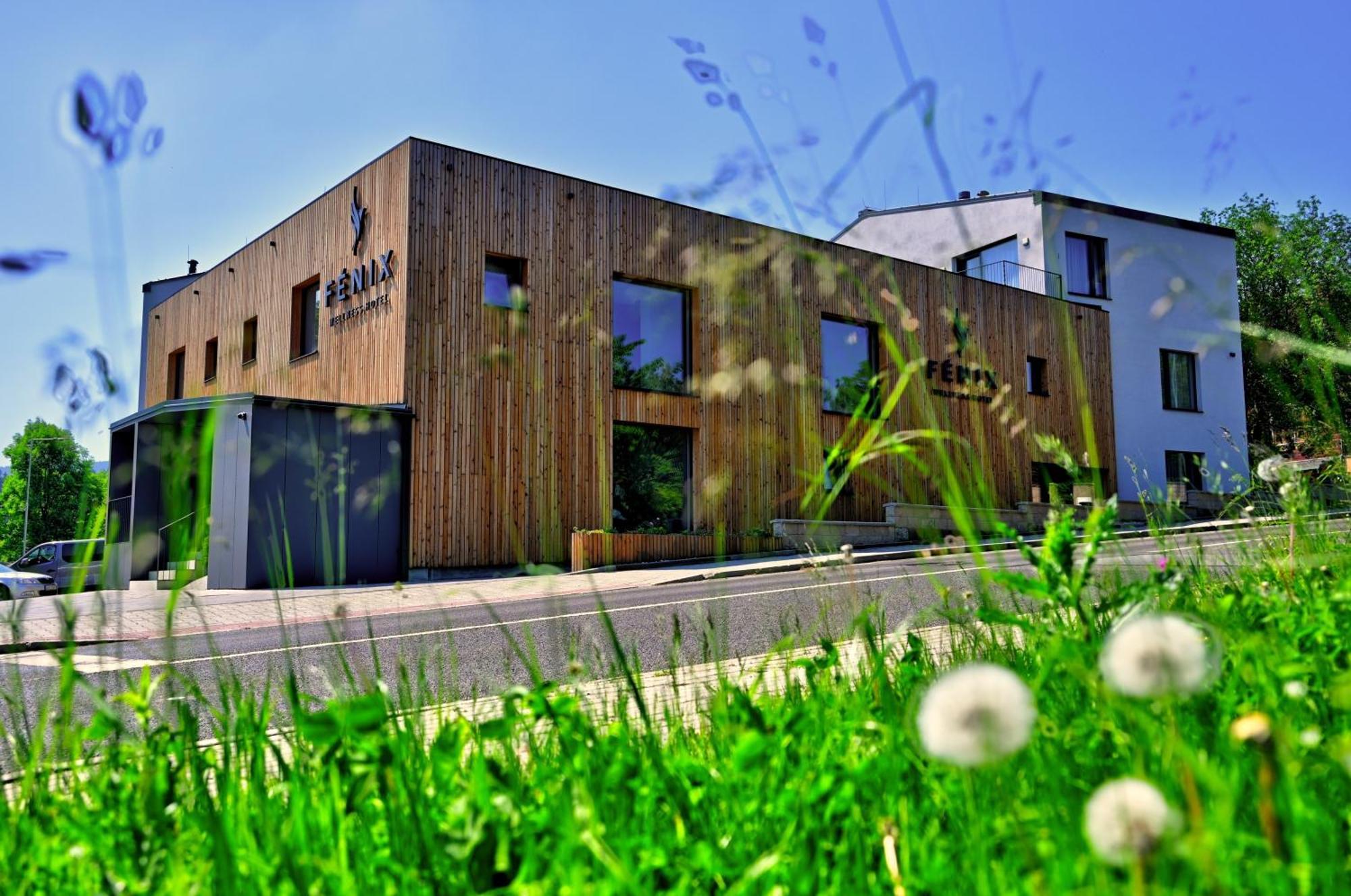 Wellness Hotel Fenix Liberec Buitenkant foto