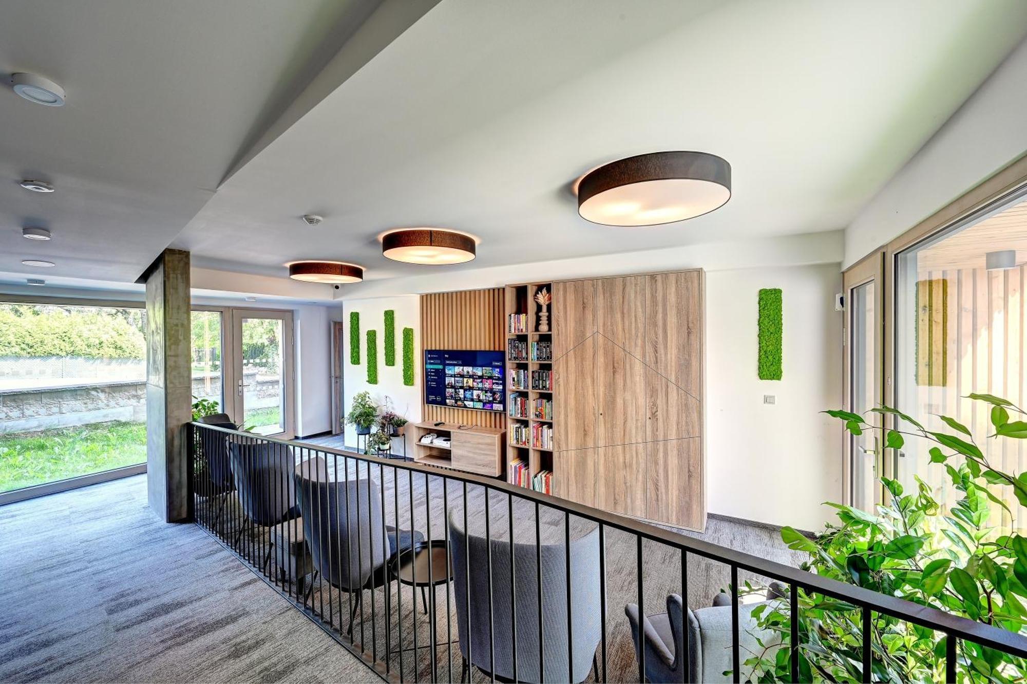 Wellness Hotel Fenix Liberec Buitenkant foto